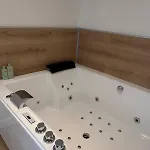 Parenthese A La Sarte - Wellness Feriehus